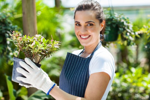 Landscaping waste sorting and recycling in South Kensington